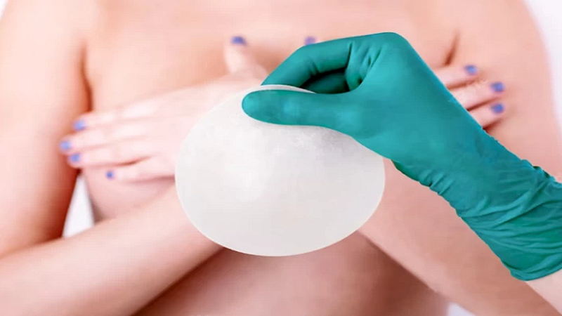 جراح پستان اصفهان | پروتز پستان اصفهان | عوارض جراحی پروتز سینه چه نشانه ای دارد ؟