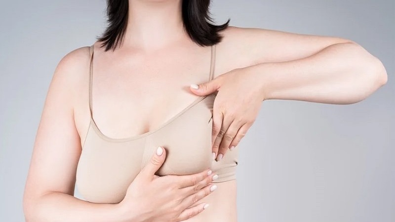 جراح پستان اصفهان | پروتز پستان اصفهان | دکتر رسول فاتحی فرد | افتادگی سینه پس از جراحی زیبایی