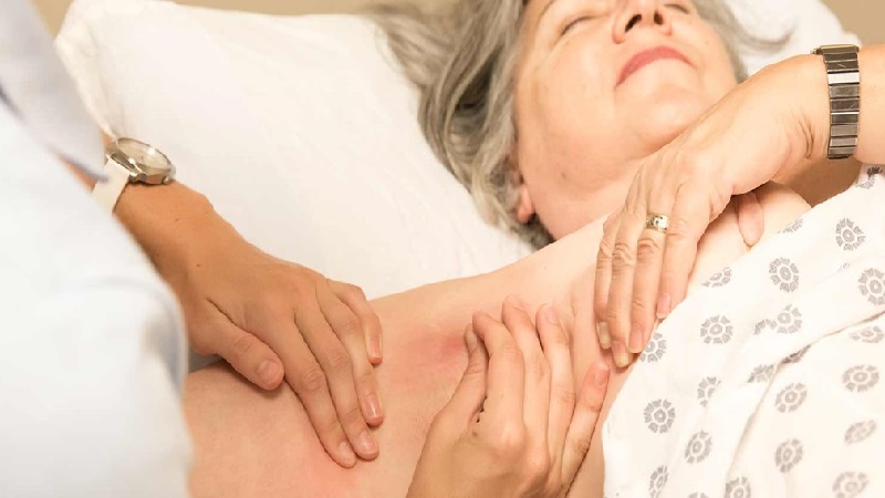 جراح پستان اصفهان | پروتز پستان اصفهان | علت التهاب غدد لنفاوی زیر بغل چیست؟ .